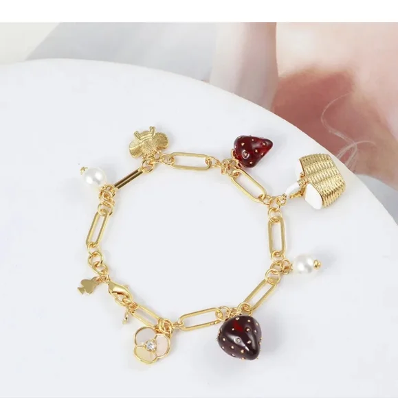 🏷 Kate ♠️ Spade Strawberry Pearl bracelet - Picture 2 of 9
